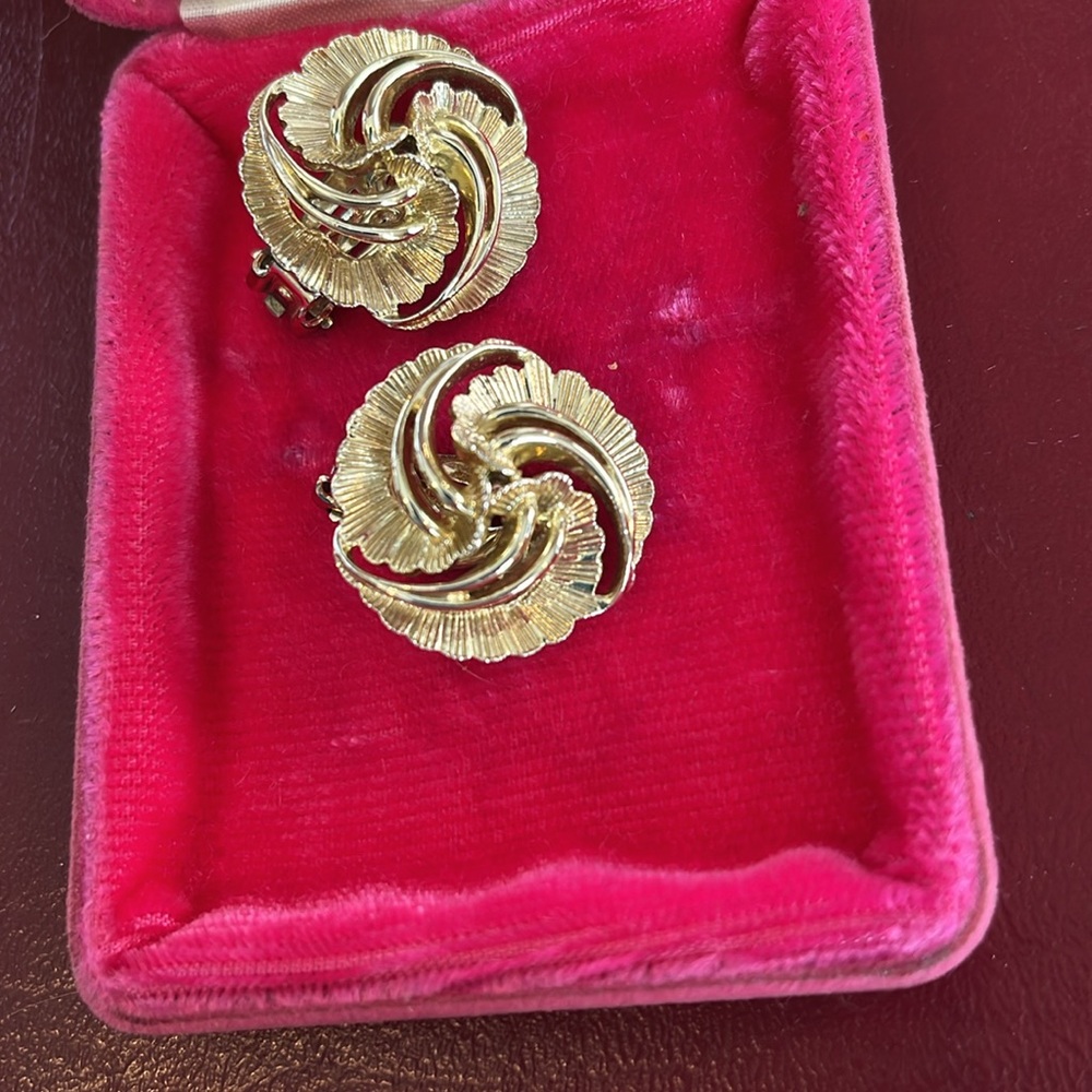 LISNER Earrings